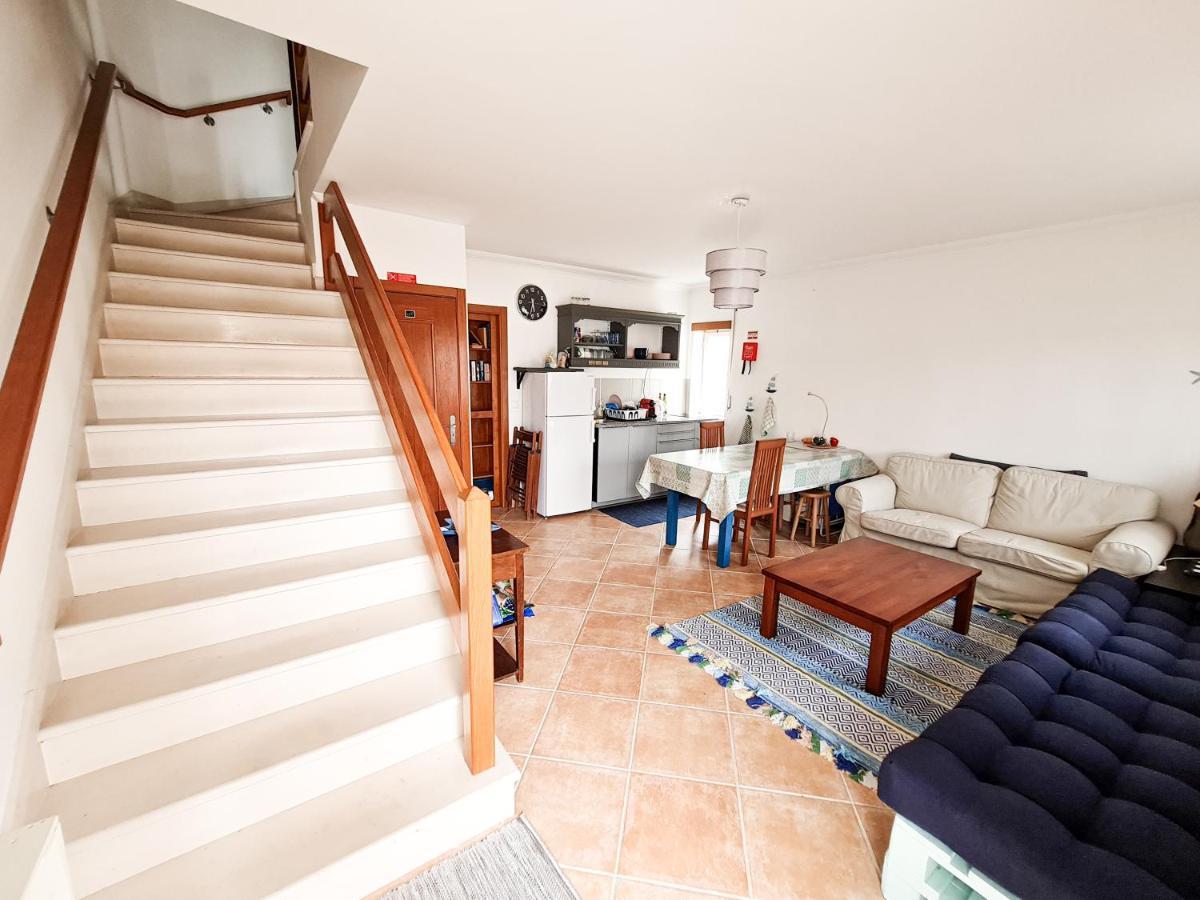 Cloud To Chill Surfhouse Baleal Hostel Ferrel  Ngoại thất bức ảnh