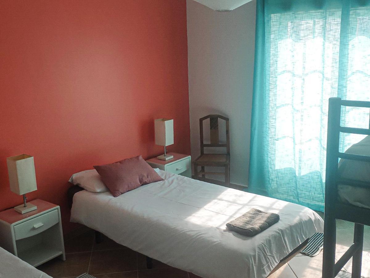 Cloud To Chill Surfhouse Baleal Hostel Ferrel  Ngoại thất bức ảnh